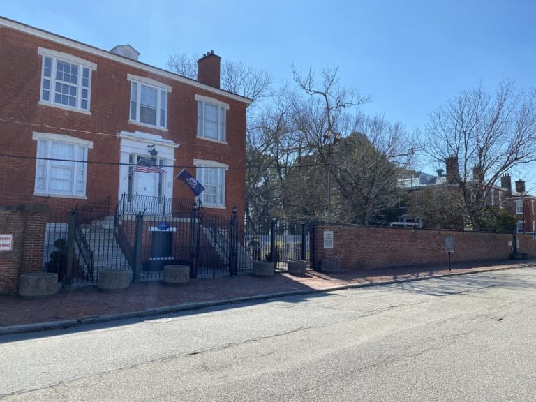 Exterior of Shipyard Housing Quarters, a Virginia historical site