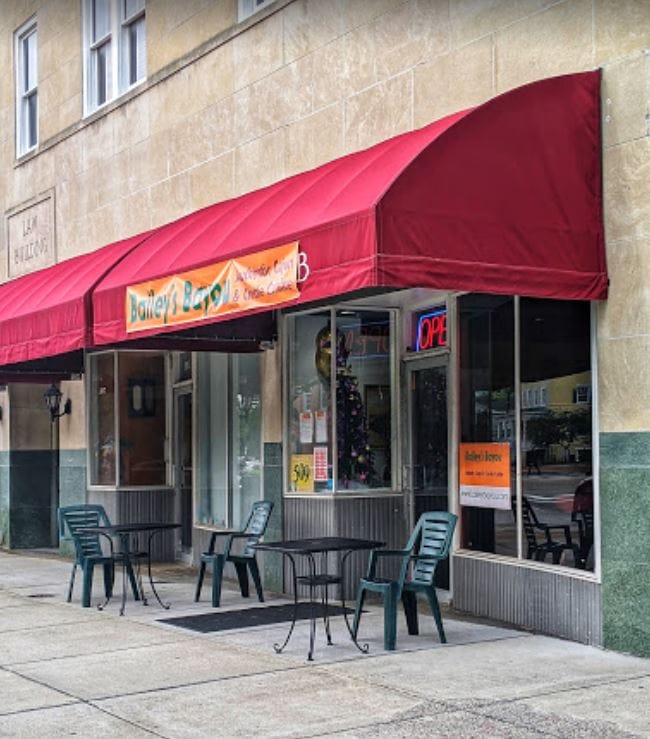 Front entrance of Bailey's Bayou in Portsmouth, Virginia