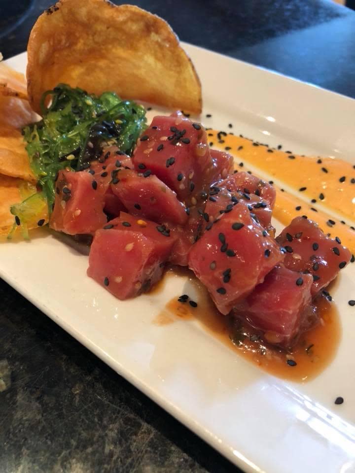 Marinated tuna appetizer at Foggy Point Bar & Grill in Portsmouth, Virginia
