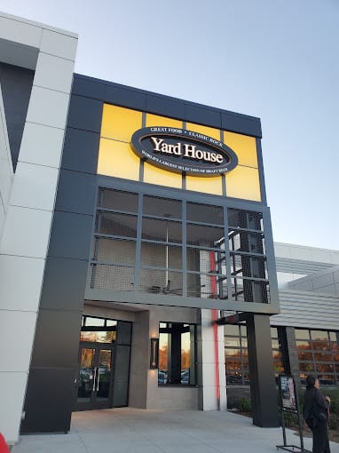 Exterior View of The Yardhouse at Rivers Casino